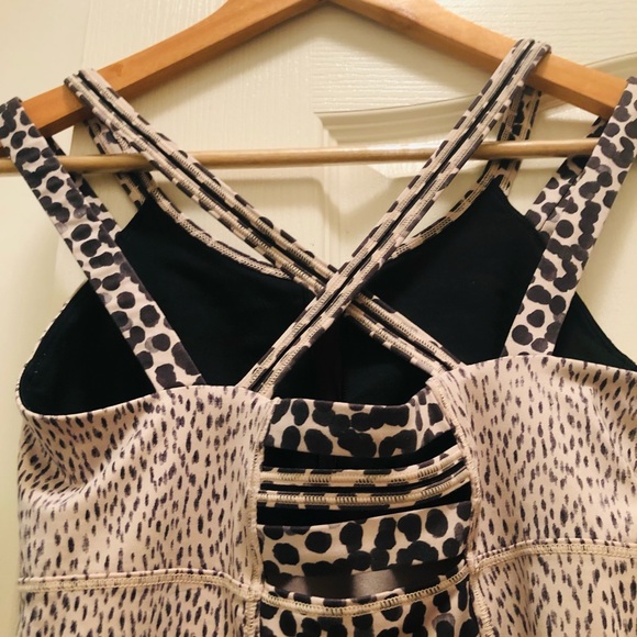 Lululemon Pink Dot 2 in one built in bra Racerback Tank Top size 6 - Picture 7 of 8